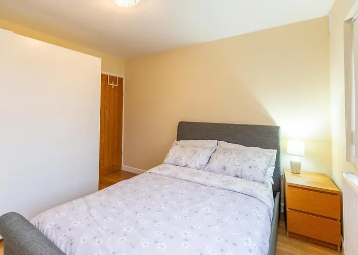 Wootton 2-Bedroom Bungalow
