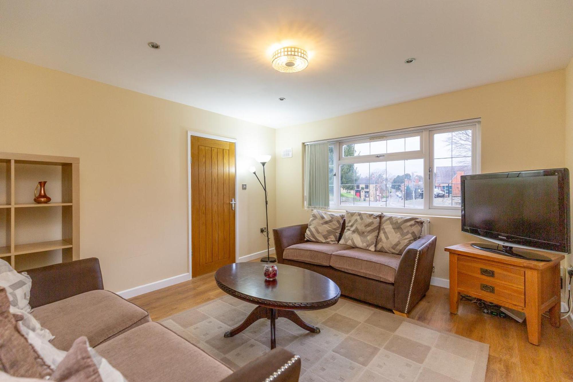 Wootton 2-bedroom * Hardingstone